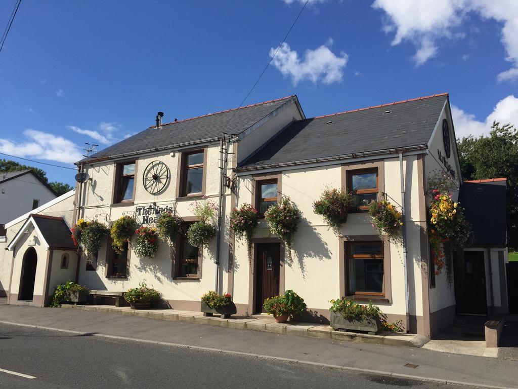 The Nags Head Tredegar Bed and Breakfast Nant-y-bwch Exteriör bild